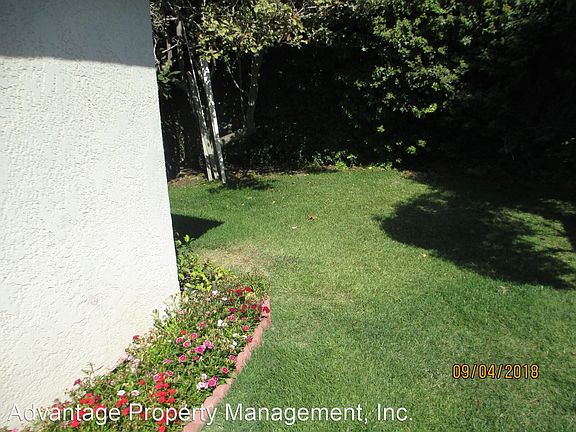 4th image of 1660 N Canyon Dr