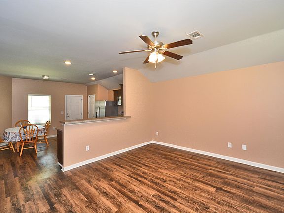 3rd image of 251 Hidden Trace Ct