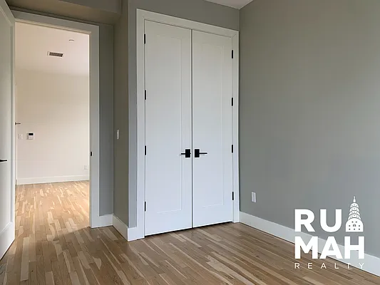 Rented by Rumah Realty Inc | media 7