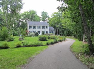 18 Garland Rd, Nottingham, NH 03290