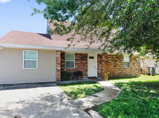 7571 Berg Rd, New Orleans, LA 70128