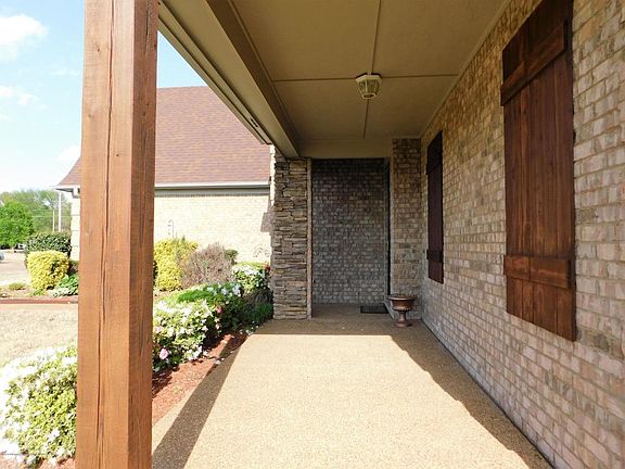 5th image of 4941 Shinault Ln