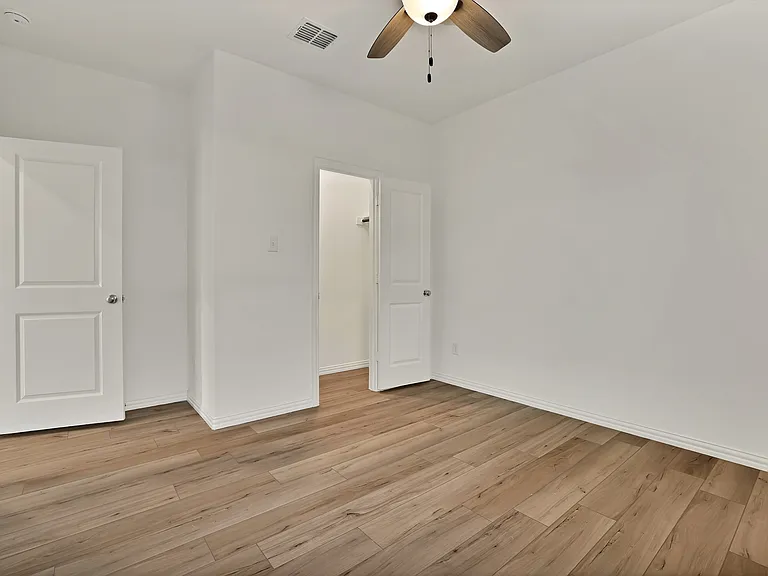 3204 Renaissance Dr — Photo 12