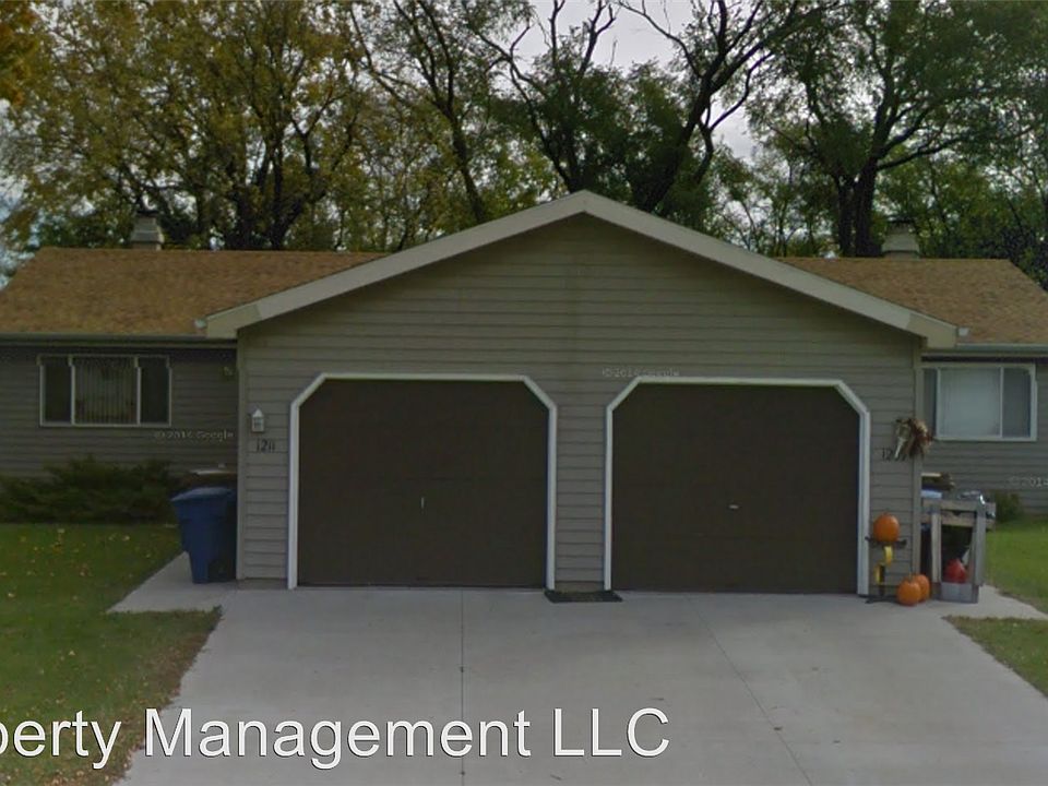 1st image of 1209 De Pere St