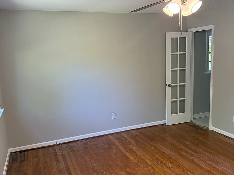 805 Maybeury Dr — Photo 18