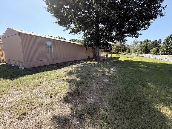 5th image of 1570 County Road 3479a