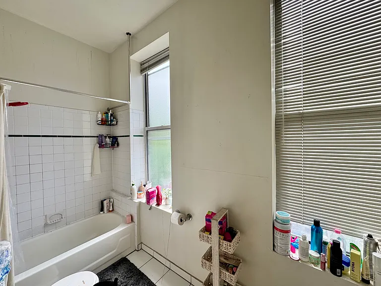 1825 W North Ave #2A — Photo 12