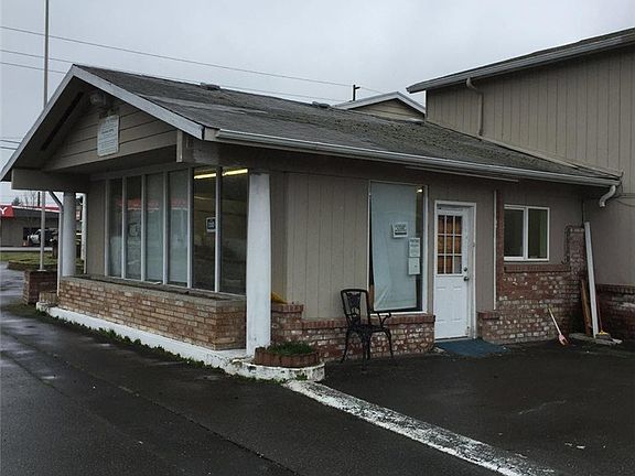 5th image of 12117 Pacific Hwy SW