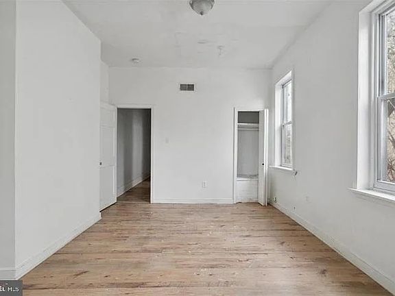 2nd image of 2237 N Camac St Floor 2