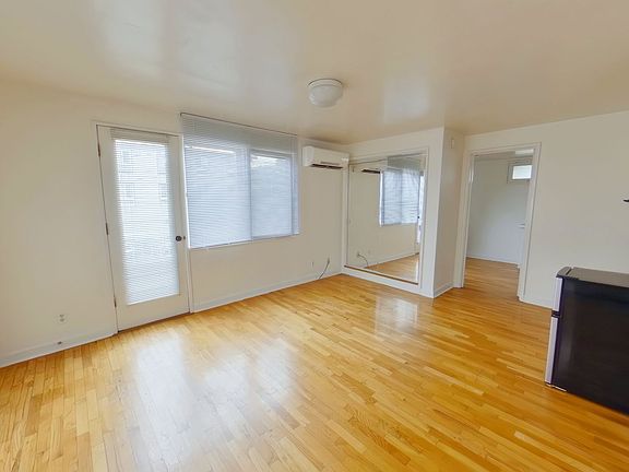2nd image of 1825 University St #1826