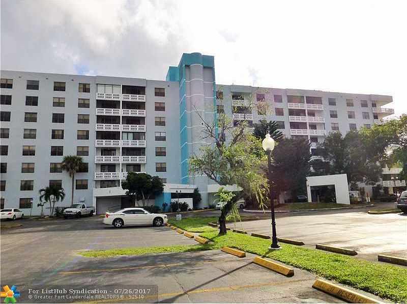 1st image of 919 Hillcrest Dr APT 115