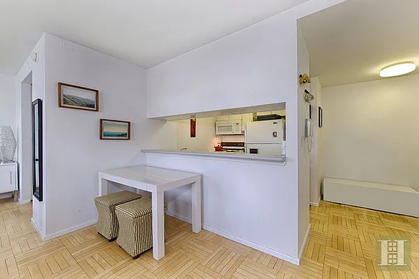 Rented by Halstead Real Estate | media 29