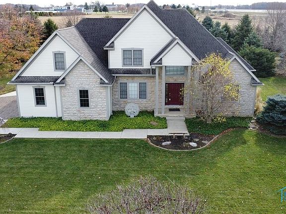 2nd image of 640 E Township Road 1196