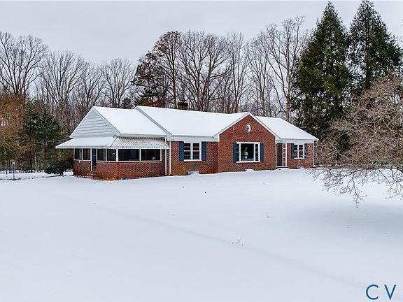 2nd image of 767 Fairgrounds Rd