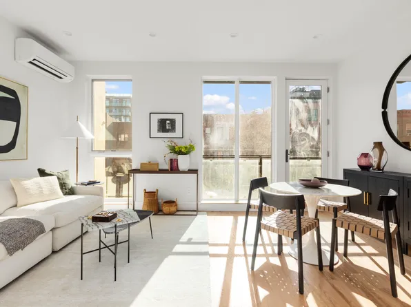 187 Pulaski Street image 1 of 10