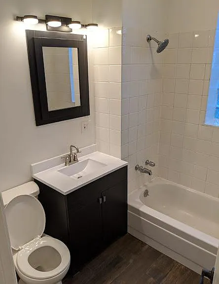 3324 W Belden Ave — Photo 3