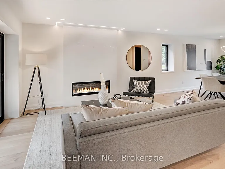 188 Wilfred Ave — Photo 7