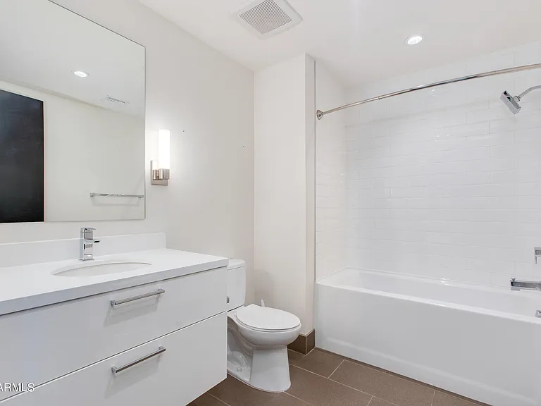 4422 N 75th St #5005 — Photo 11