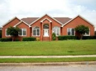 108 Silverthorne Dr, Huntsville, AL 35806