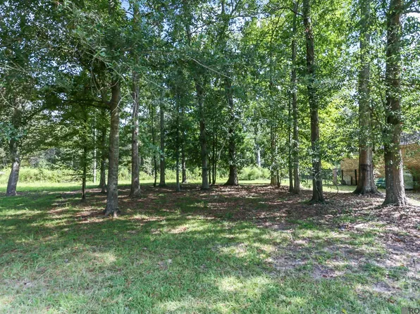 6139 Beechgrove Ln, Saint Francisville, LA 70775