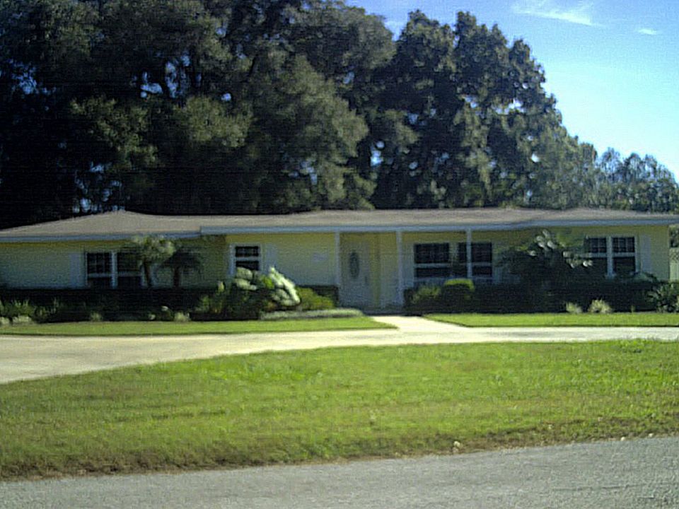 1st image of 1980 De Las Flores Ave
