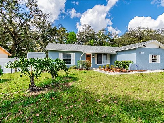 2nd image of 2411 Devonwoode Pl