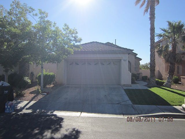 1st image of 2652 Chantemar St