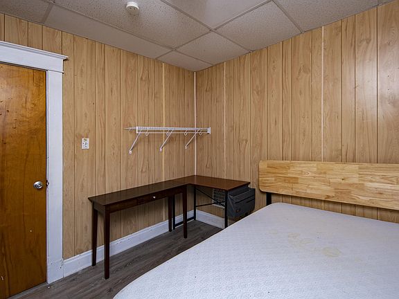 4th image of 2302 12th St #2