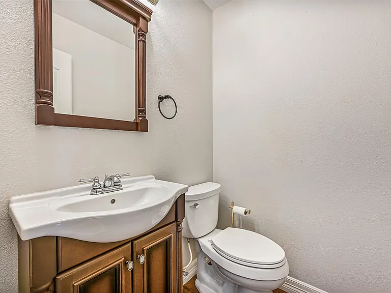 513 Meadow Bend Dr — Photo 19