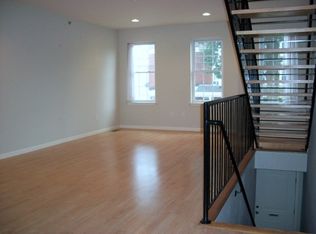 1945 Green St, Harrisburg, PA 17102