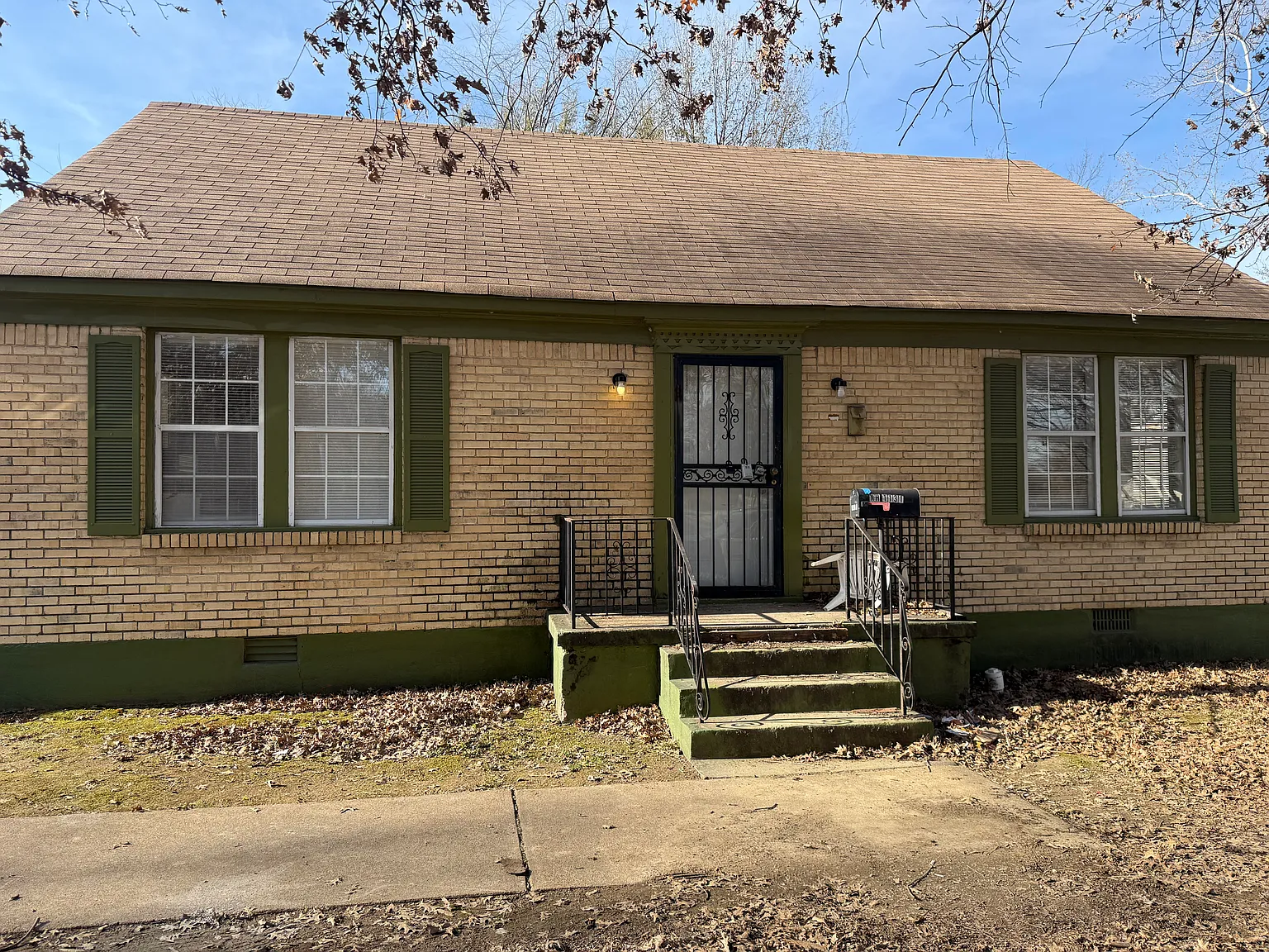 4 bed, 1770 sqft, $1,595 — Photo 1