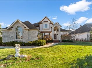 4453 Doral Dr, Avon, OH