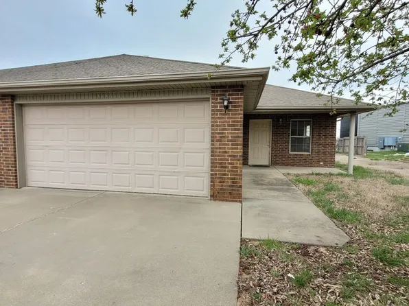 3837 S Timbercreek Ave, Springfield, MO 65807