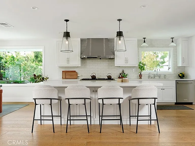 1826 Buttonshell Ln — Photo 9