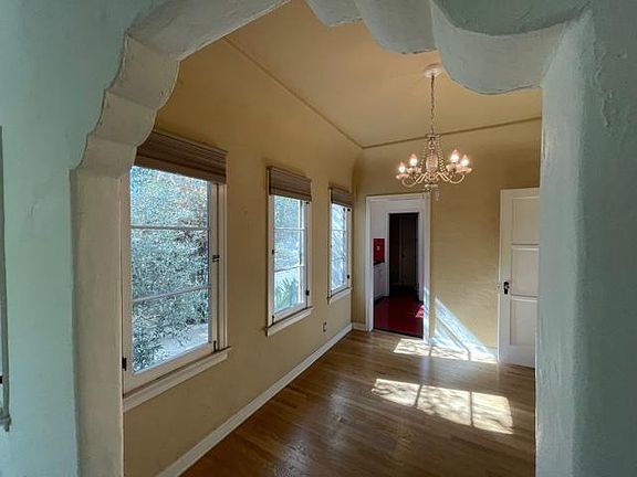 5th image of 1523 Maltman Ave #4