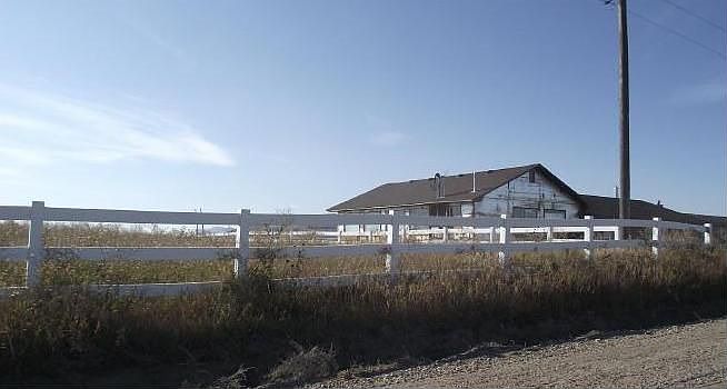 2nd image of 726 N 1900 W