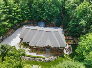 1391 Deer Path Trl, Oxford, MI