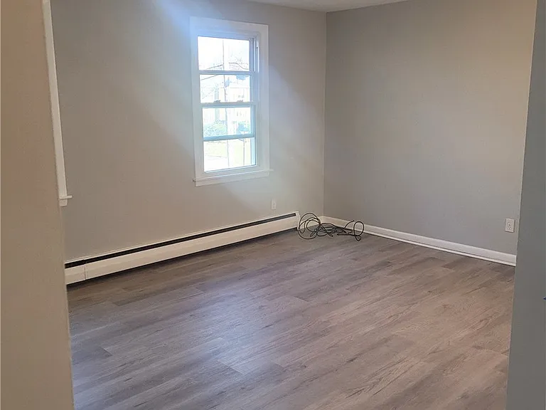 425 Joe McCarthy Dr — Photo 5