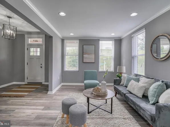 627 Lyndhurst St, Baltimore, MD 21229