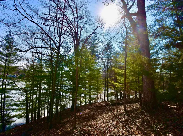 18-19 Halibut Dr, Nineveh, IN 46164