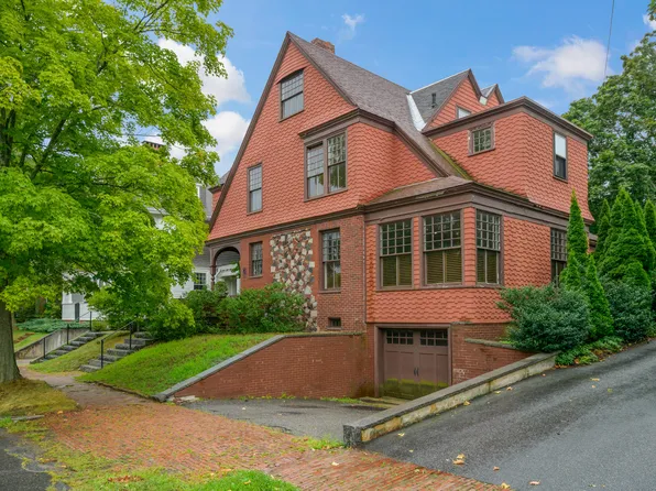 62 Bowdoin Street, Portland, ME 04102
