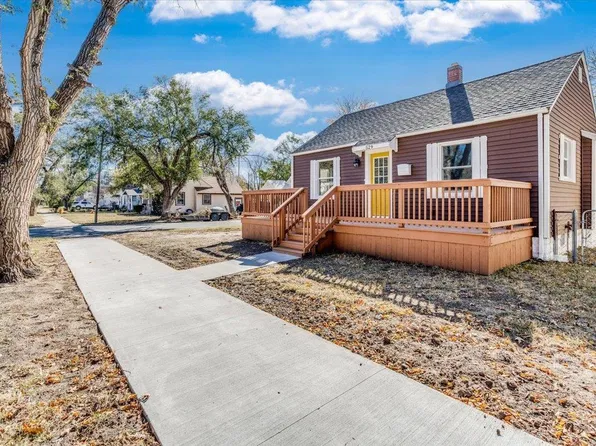 529 E 10th Ave, Hutchinson, KS 67501