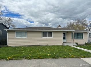 1016 S Grant St, Moses Lake, WA 98837