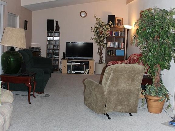 4th image of 356 Los Encinos Ct #356