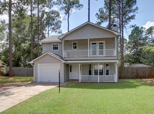 903 Mandarin Dr, Hinesville, GA 31313