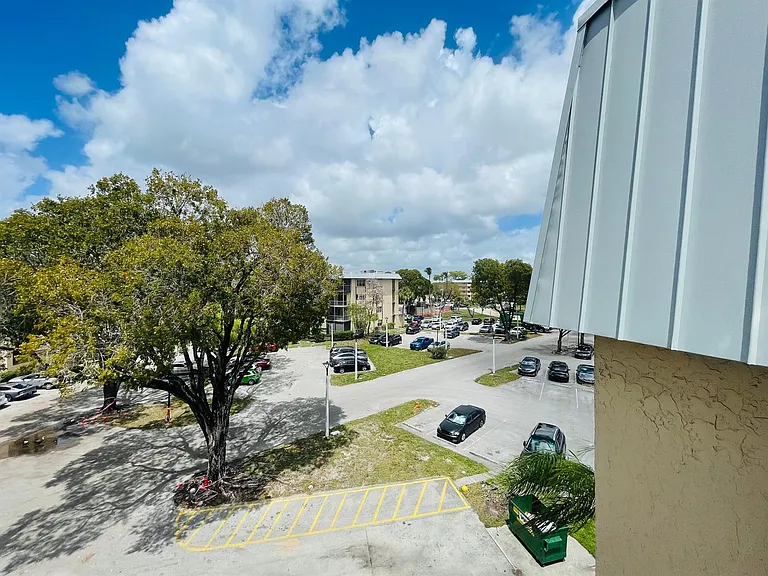 6300 S Falls Circle Dr #412 — Photo 29