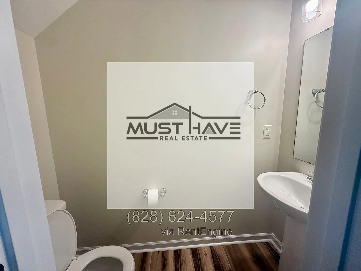 4 bed, 2.5 bath, 2000 sqft, $2,300 — Photo 4