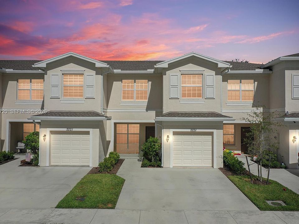 1st image of 2231 NW Treviso Cir