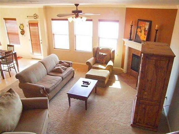 3rd image of 14816 Fernhill Dr