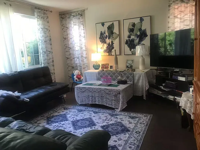 413 E Gouda Ct — Photo 4